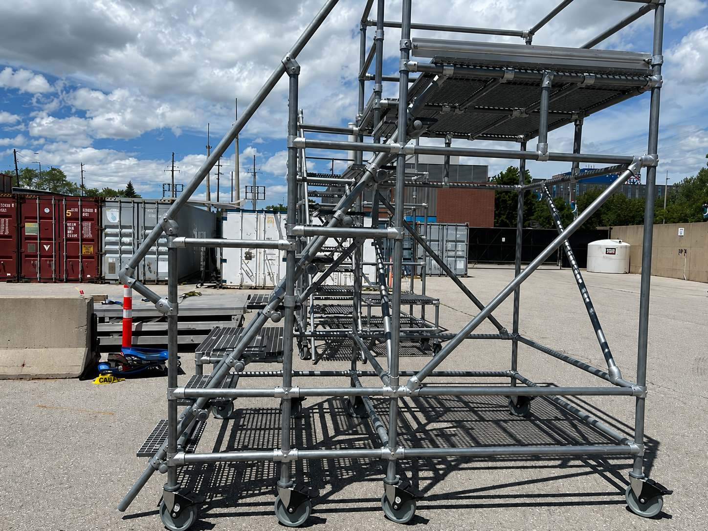 Kee Platform modular work platform with stairs and guardrails providing safe elevated access for industrial maintenance.