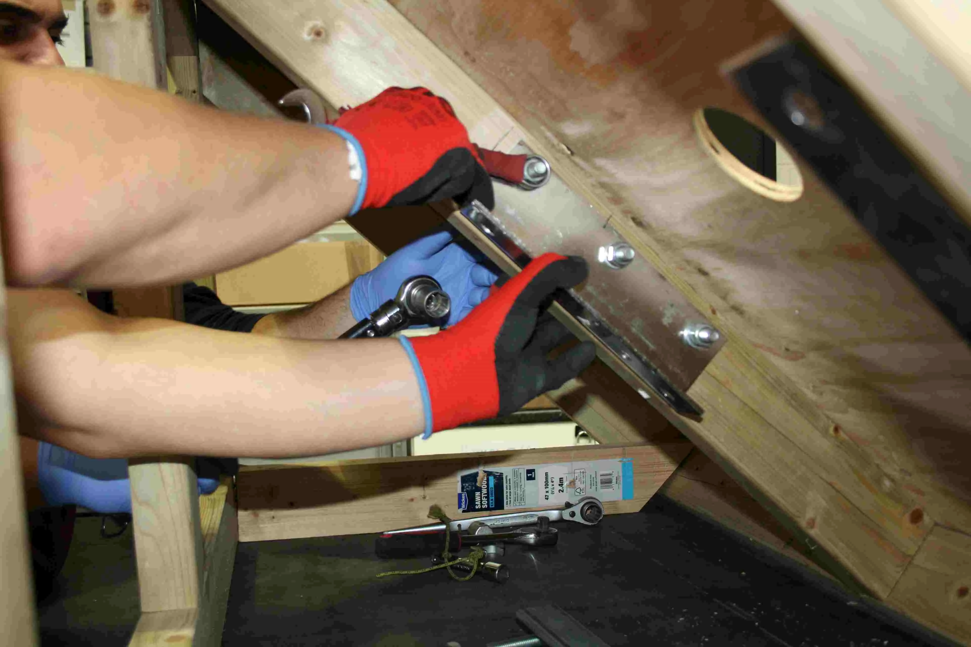 Anchor Bolt Installation & Testing Training