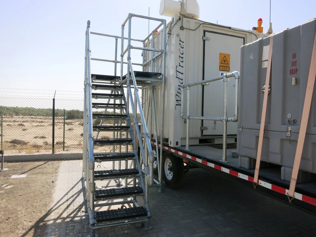 Kee Step / Rooftop Crossover Canada / Safe Rooftop Access / Non-Penetrating Crossover System for Rooftops / Fall Protection System