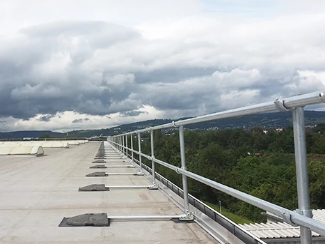 Counterweighted Guardrail System / Kee Guard / Rooftop Guardrail / Roof Railings/ Fall protection Equipment