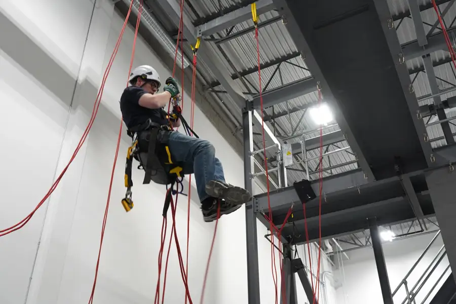 Everything You Need to Know About Mobile Rope Access Anchors—Training ...