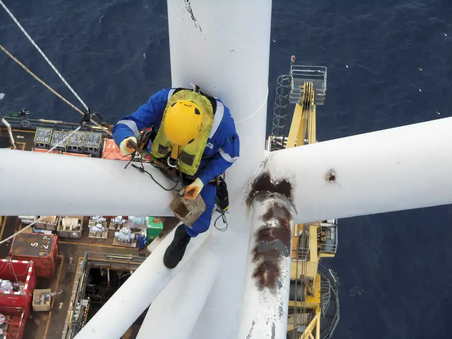Mistras Rope Access History of Rope Access - Kee Safety