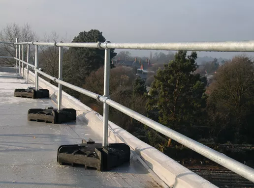 Roof Railing / Rooftop Fall Protection / Unprotected Edges / non-penetrating guard rail fall protection