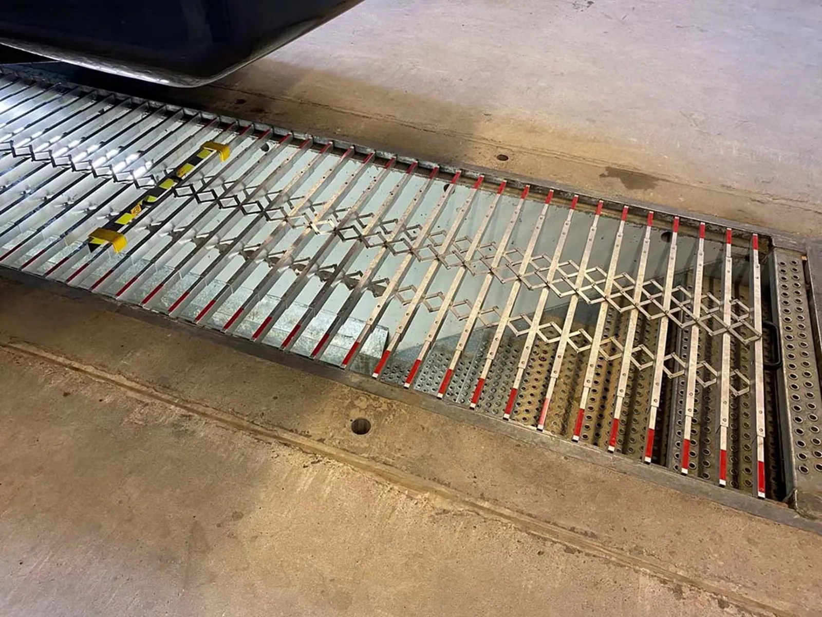 Safety Cover on Your Vehicle Service Pit - Kee Safety