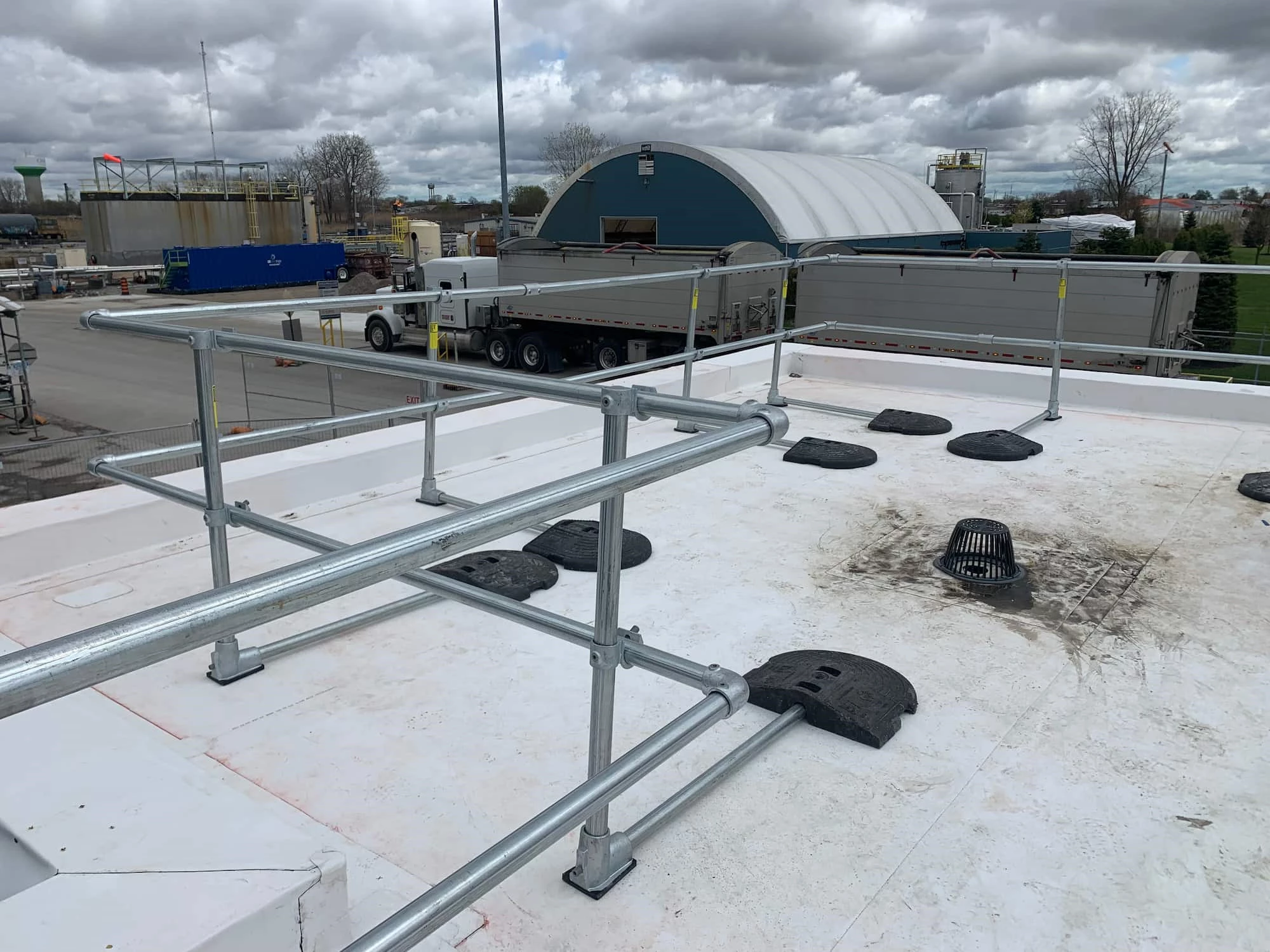 Kee Guard / Fall Protection / Roofers