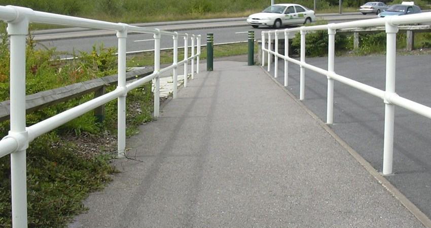 Kee Klamp railing along a walkway