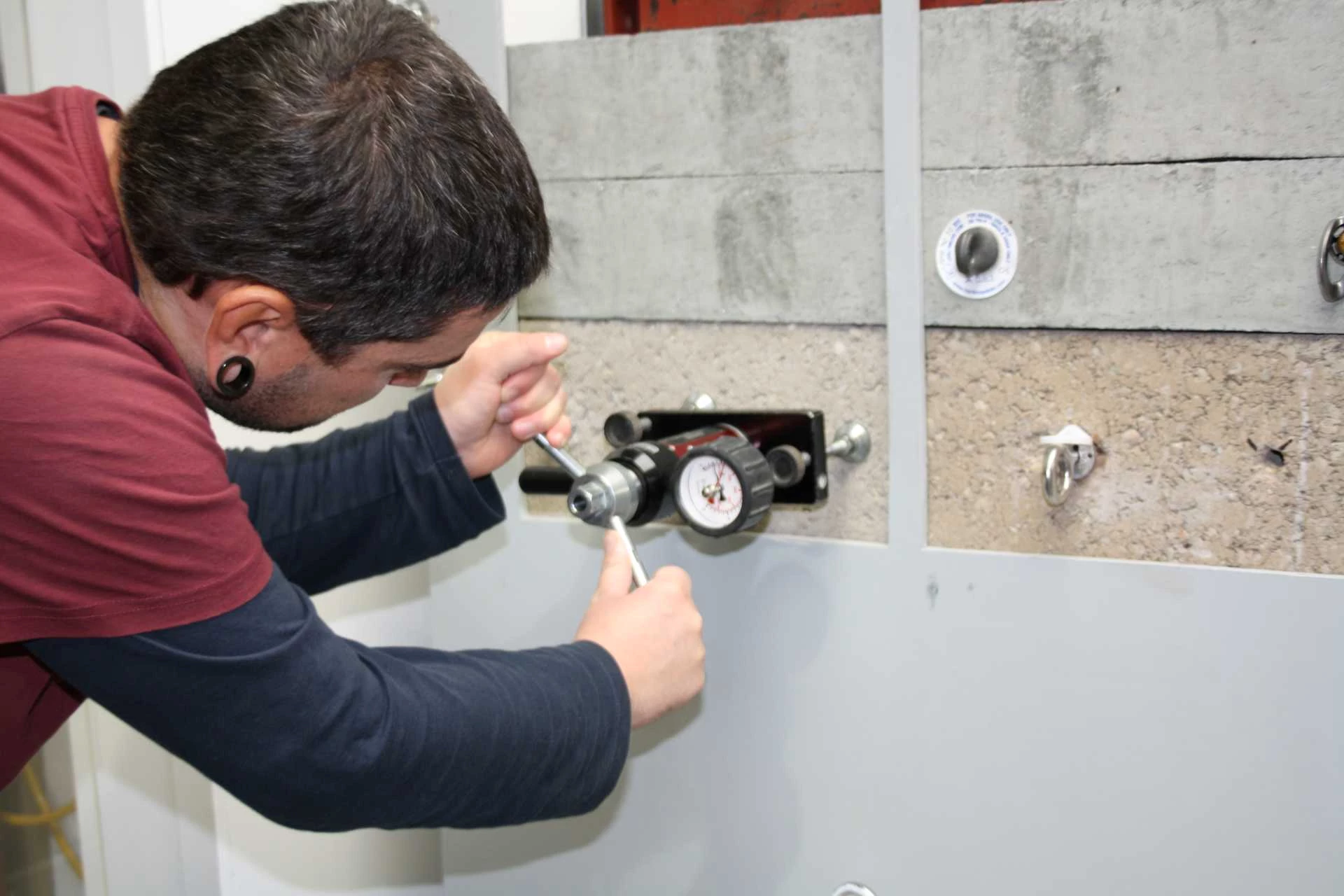 Anchor Bolt Installation & Testing Training