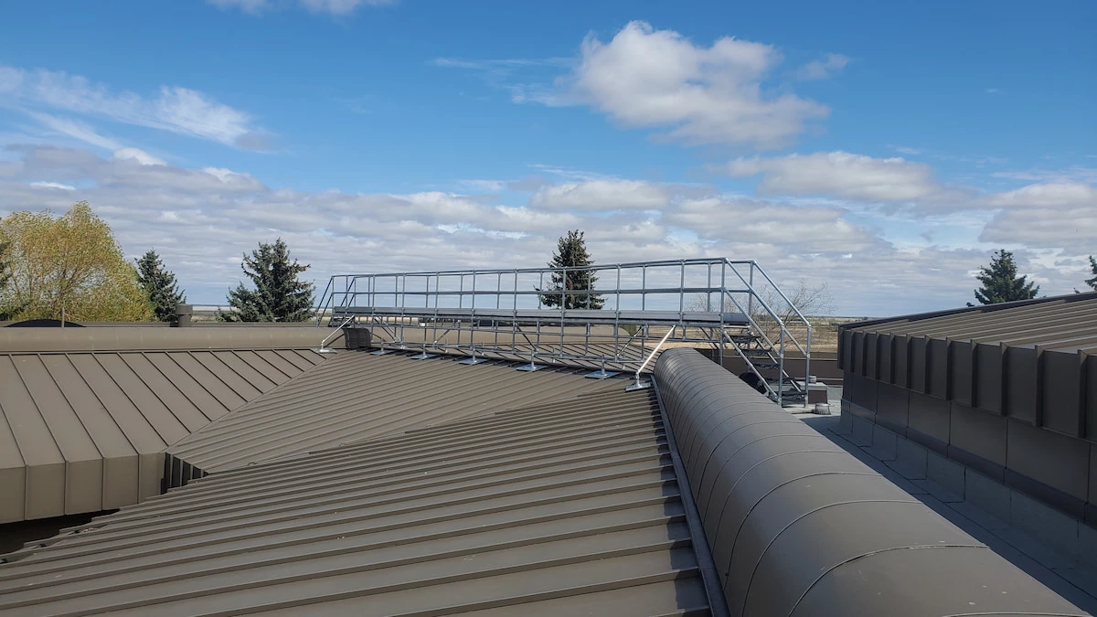 Kee Step Rooftop Crossover installed in Alberta