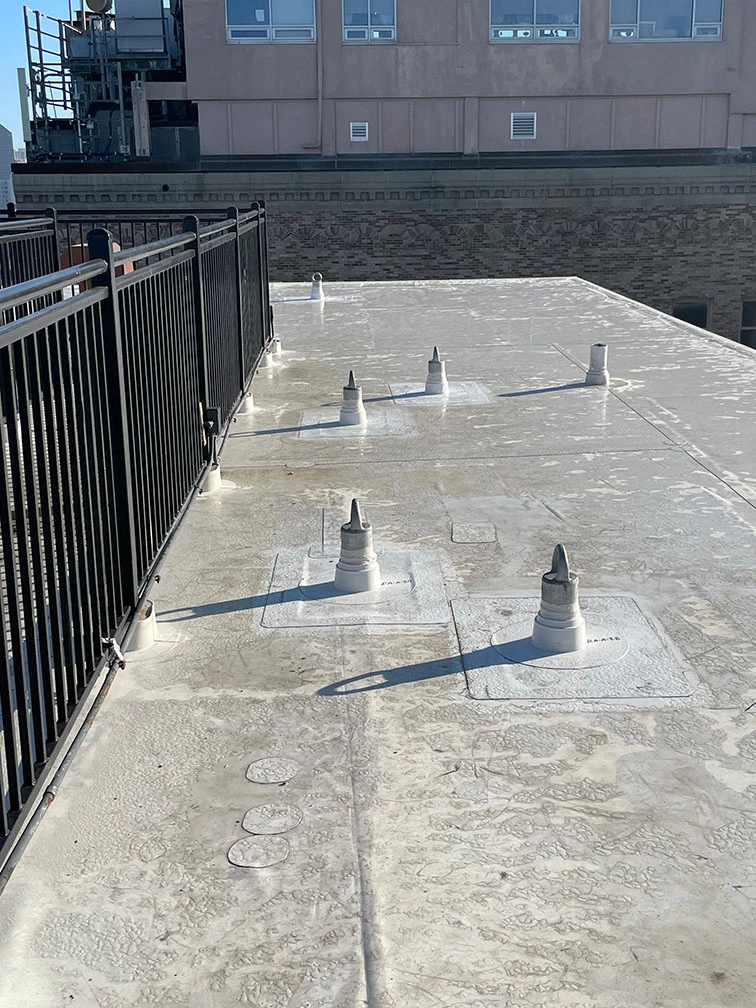 Kee Post/ fall arrest systems / travel restraint / fall protection / permanent roof anchor