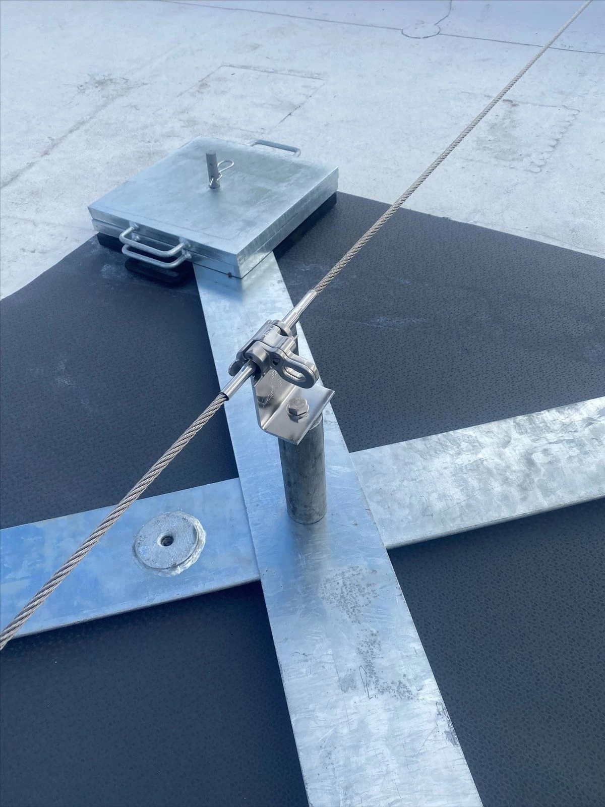 Kee Line / Horizontal lifeline / Fall Arrest / Fall Restraint System